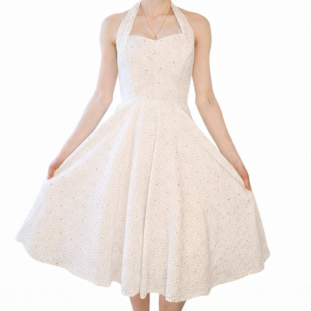 Diane von Furstenberg DVF Rive Dress Size 2 White Cotton Eyelet Halter Sundress
